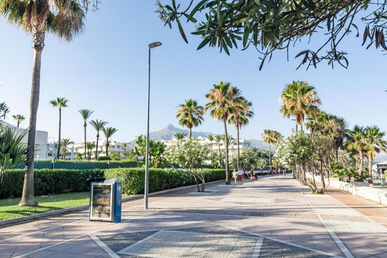 Pr20 - Good Located Flat Puerto Banus * Marbellac