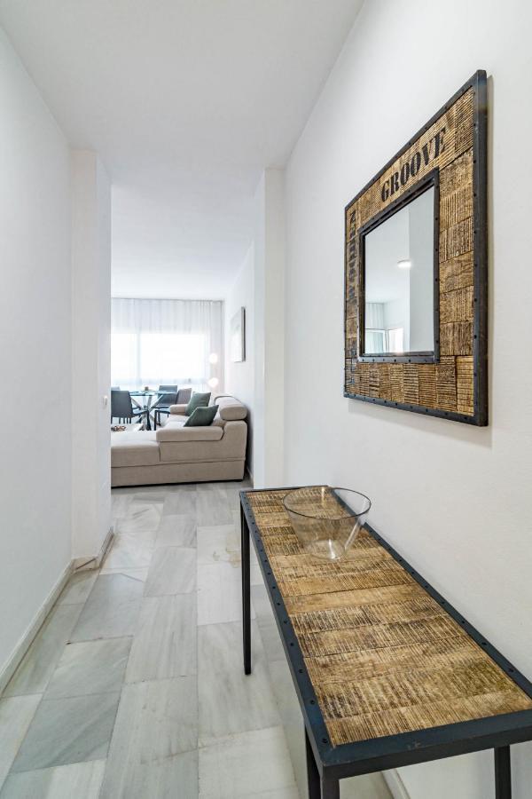 Pr20 - Good Located Flat Puerto Banus Marbellac